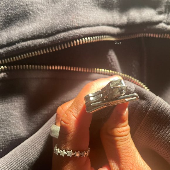 2000s Heavyweight Undefeated Zip-up Jacket - Picture 5 of 9